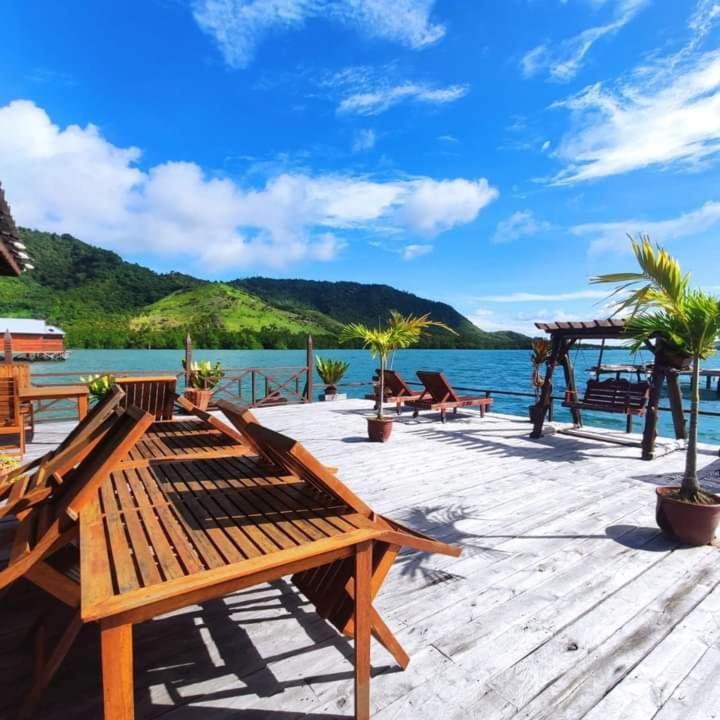 Parapat Water Village Resort Semporna Kültér fotó
